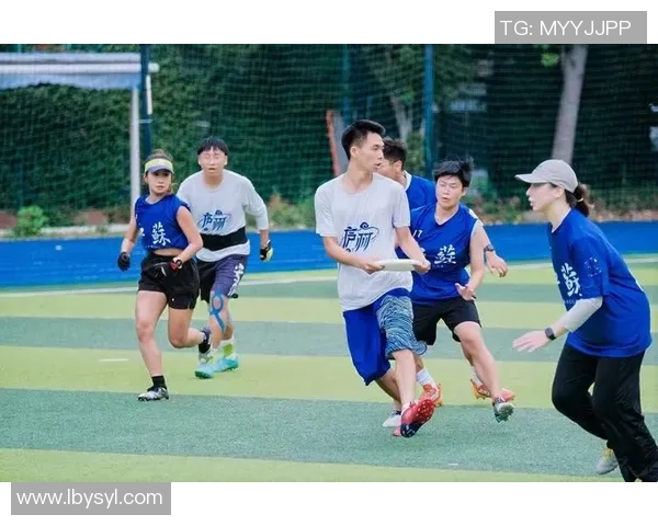 南京飞盘队配合引发热议球员间默契与争议的背后故事